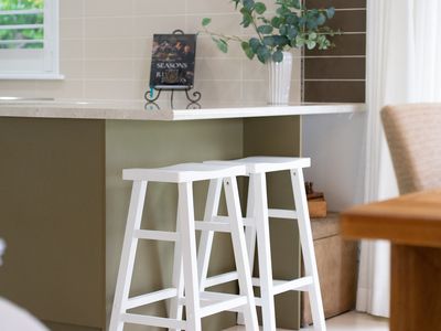 18 Travolta Close, White Rock