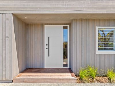 37A Parr Terrace, Castor Bay