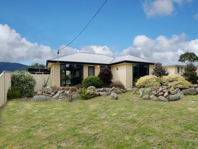 11 Christina Street, Cygnet