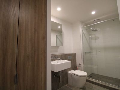 1509 / 28 Bouverie Street, Carlton