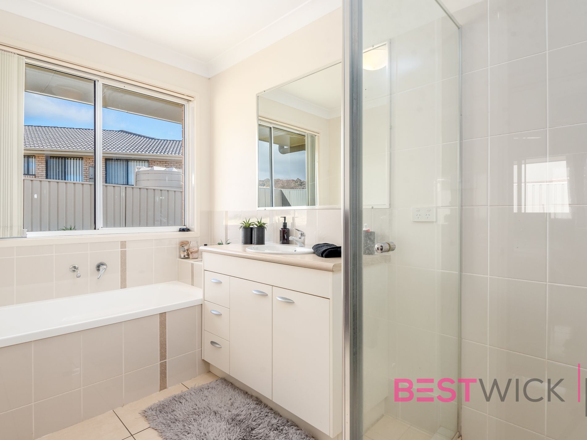 18 Lovejoy Avenue, Blayney