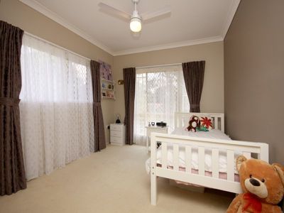 230 Lansdowne Way, Chuwar