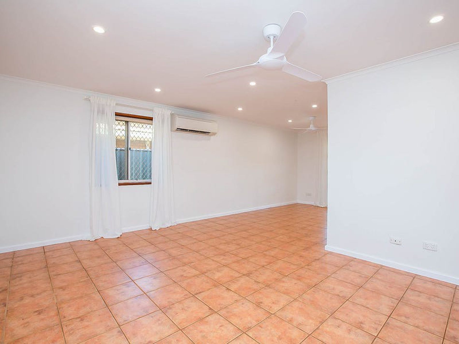 7 Dongara Place, South Hedland