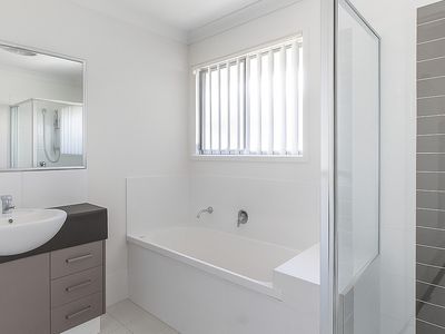 64 The Corso, Redbank Plains