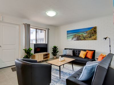 217 / 132 Marine Parade, Southport