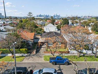 14 Latrobe Street, Newport