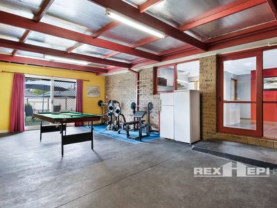 11 Mollisons Hill, Hampton Park