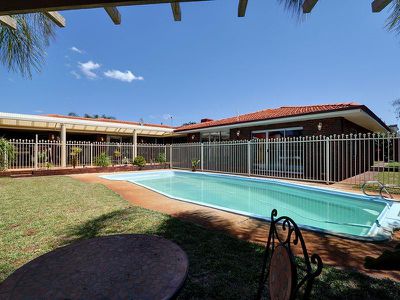 36 Farmfield Way, Morley