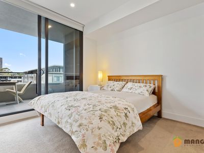 F829 / 1 Broughton Street, Parramatta