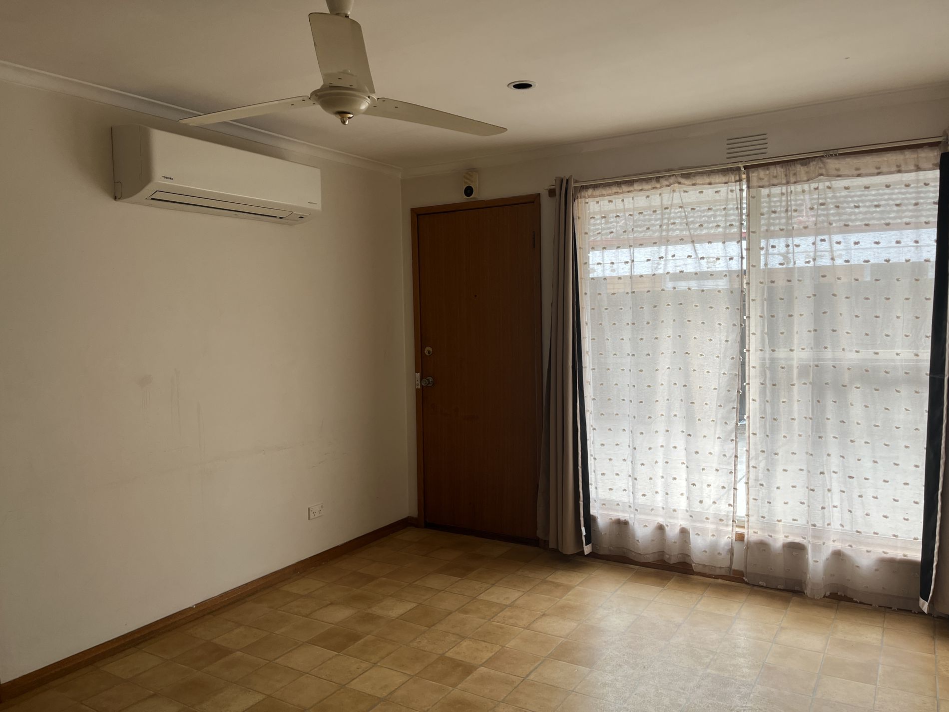 2/253 Church Street, Herne Hill