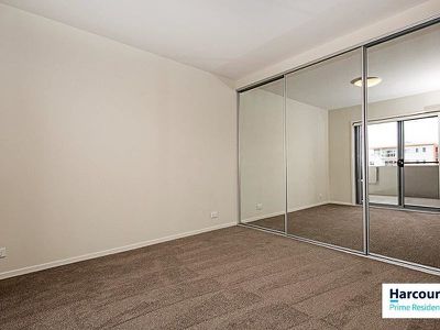 22 / 4 Thadoona Street, Crace