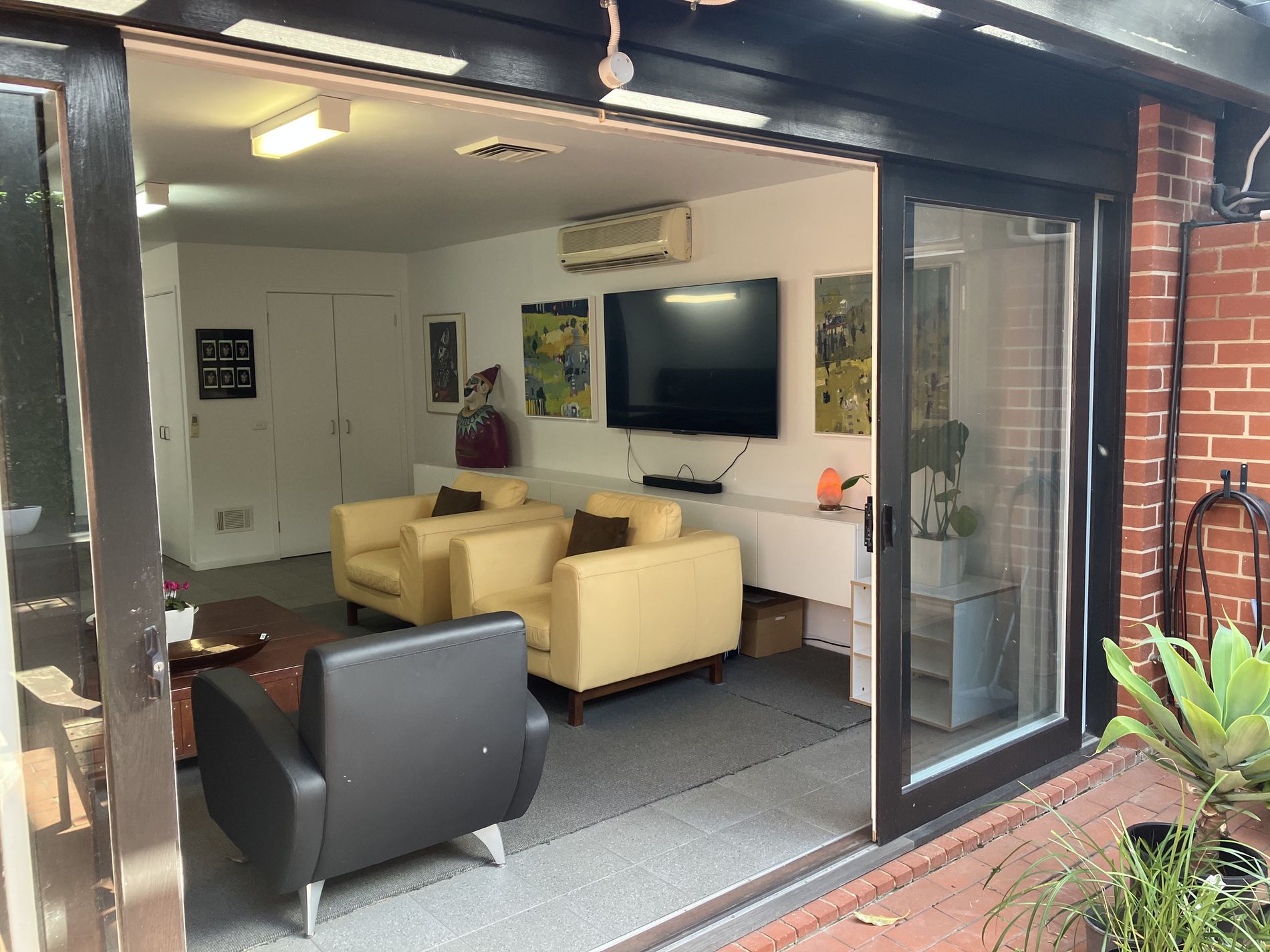 10 Clarendon Street, Newtown