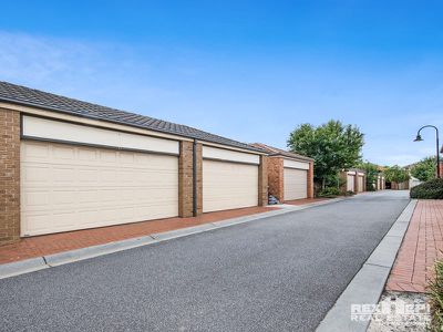 15 Gables Walk, Narre Warren South