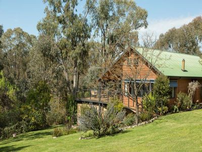 5 Racecourse Road, Yackandandah