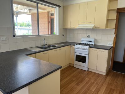 20 William Street, Leopold