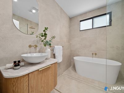 10a Foxlow Street, Canley Heights