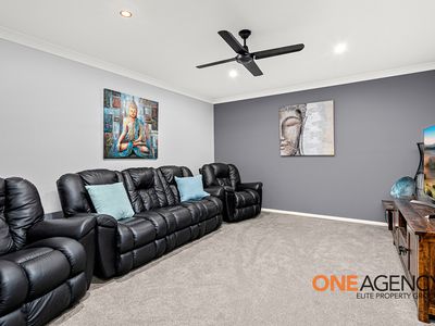 129 DAINTREE DRIVE, Albion Park