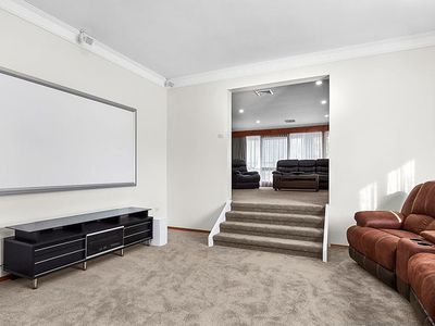 8 Maher Court, Werribee