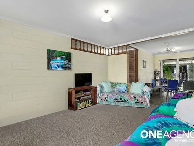 21 Cooloola Crescent, Urangan