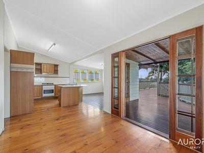 14 St Leonards Street, Coorparoo