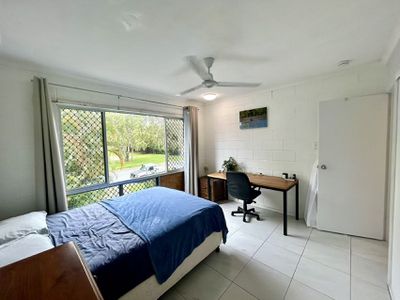 4 / 9 Bouganvillea Street, Holloways Beach