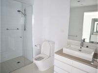 4054 level 11 / 37C Harbour Road, Hamilton