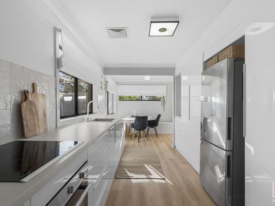 21 Phyllis Avenue, Kanwal
