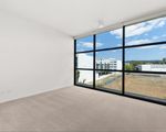 15 / 31 Eastlake Parade, Kingston