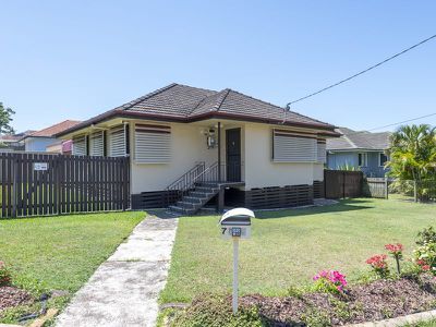 7 Ash St, Inala