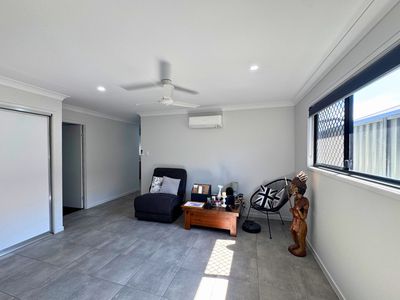 6 Kingfisher Street, Moranbah
