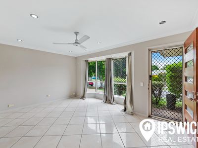 4 INGLES DRIVE, Redbank Plains