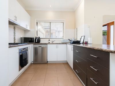 2 / 60 Mitchell Street, Wodonga