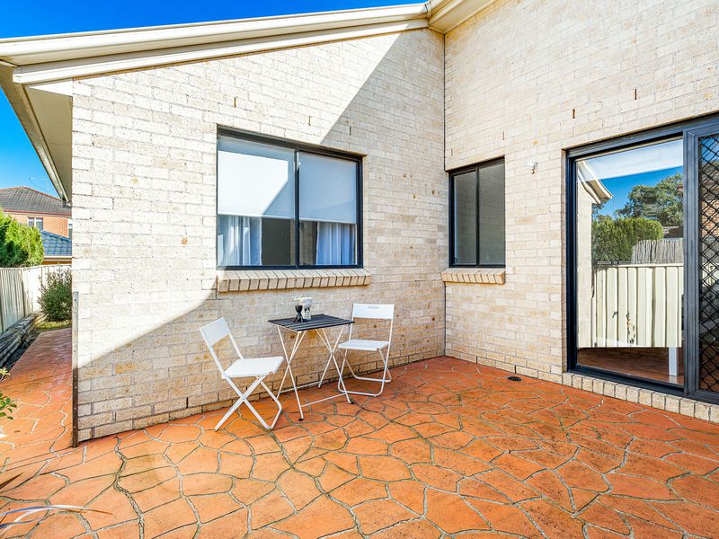 4 Bittern Grove, Glenwood