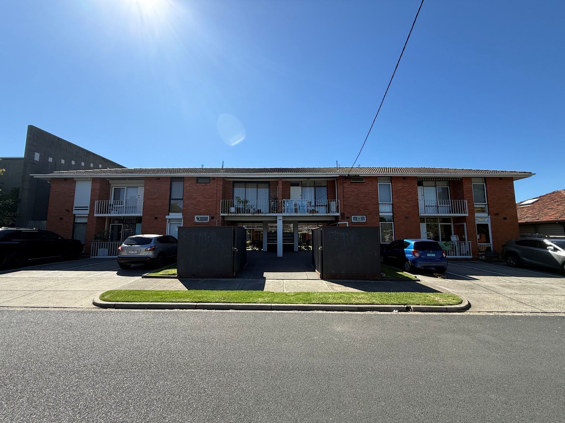 15 / 99-109 Creswick Street, Footscray