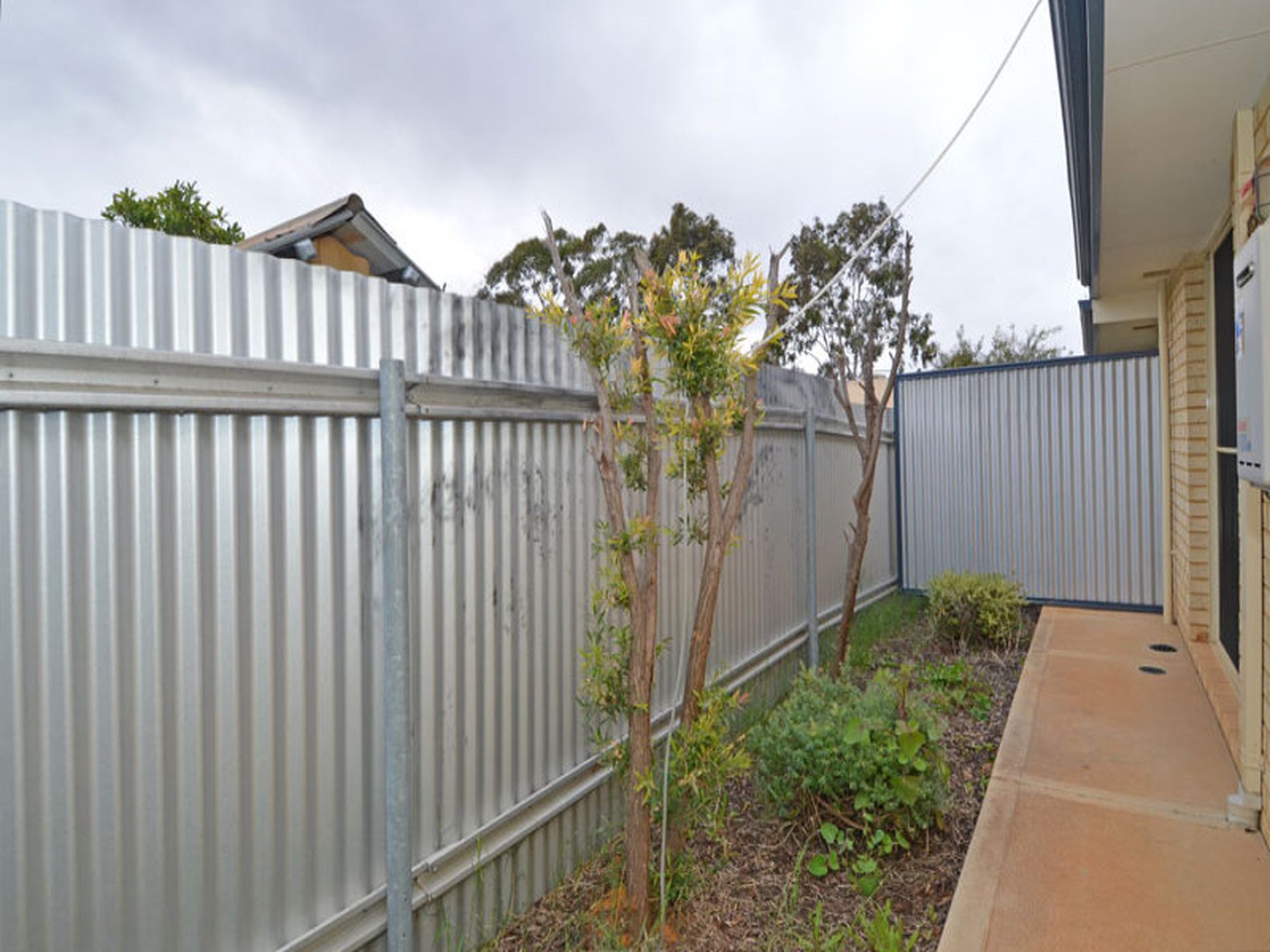 7 / 3 Great Eastern Hwy, Somerville