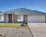 20 Lady Mary Drive, West Wyalong