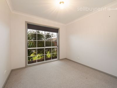 2 / 10 WIRILDA CLOSE, Wodonga