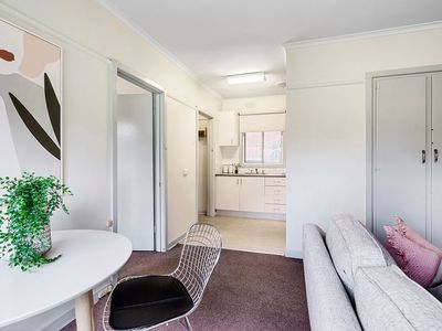 309 Liberty Parade, Heidelberg West