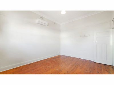 114 Bourke Street, Dubbo