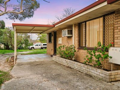 4 / 8 Arnott Court, Kelmscott