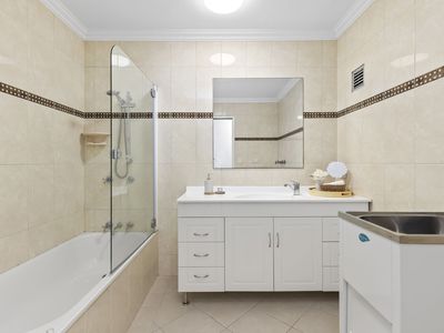 13 / 108 Macquarie Street, St Lucia