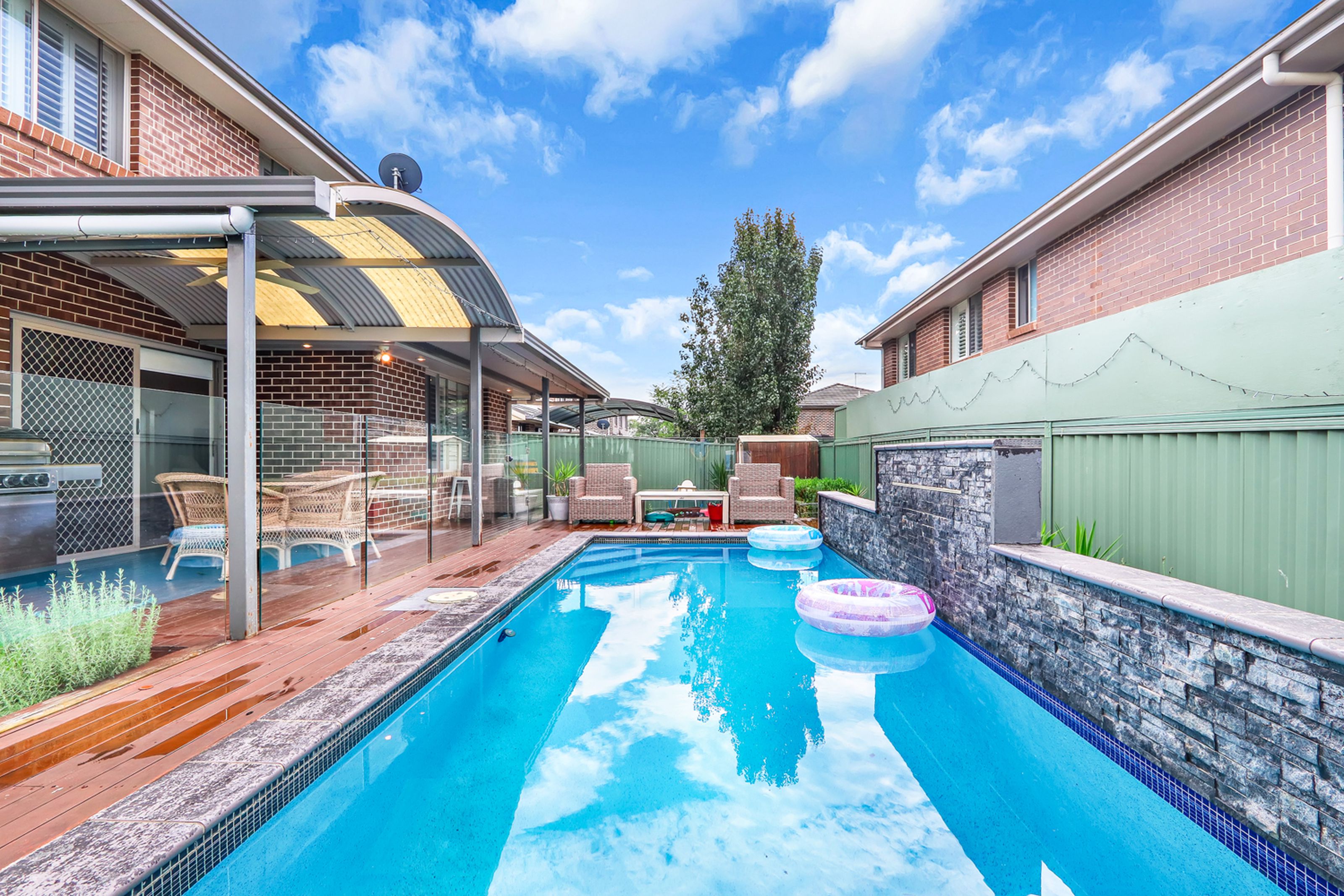 4 Jindalee Place, GLENMORE PARK