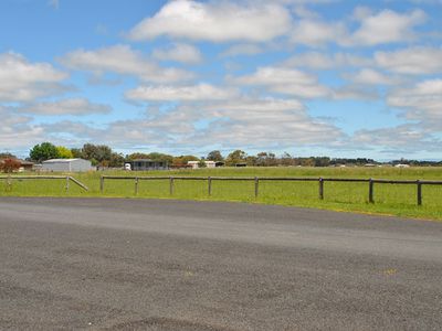 6 BAKER COURT, Millicent