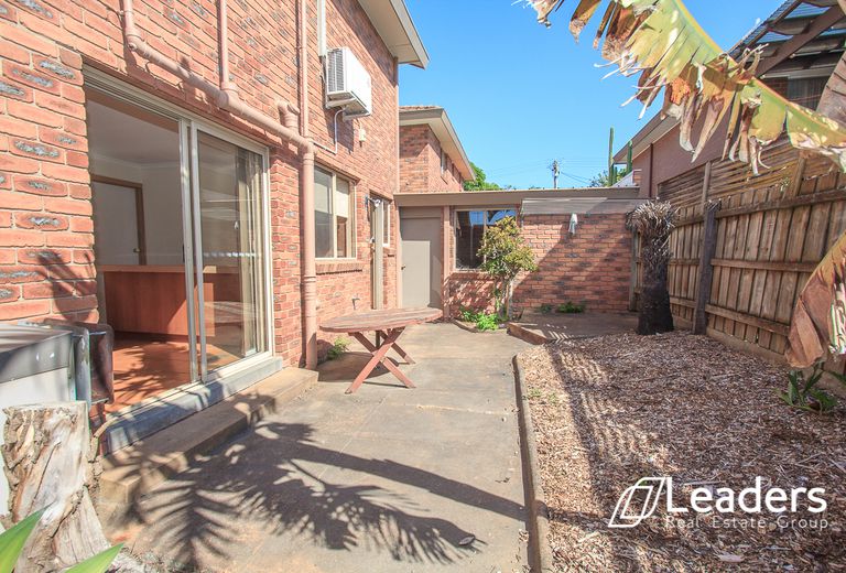 4 / 49 QUEENS AVENUE, Doncaster