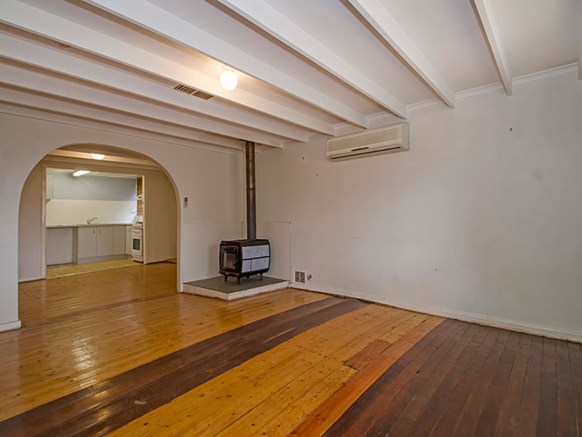 96 Varden Street, Piccadilly