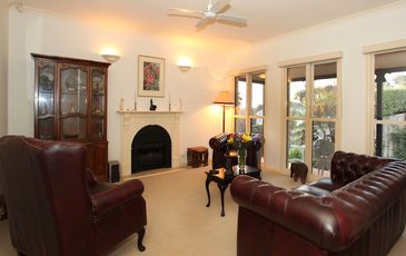 5 Quarry Hills Drive, Berwick
