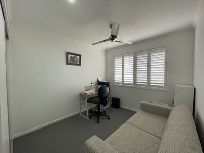 1 Silkwood Drive, Urangan