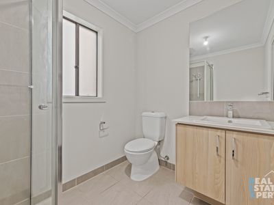 7 Newmarket Street, Cranbourne East