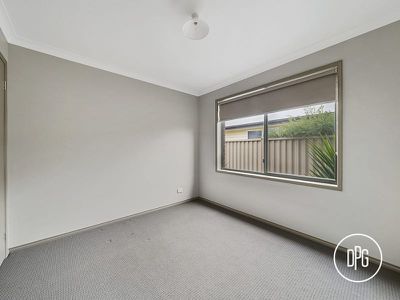 2 / 3 Amy Court, Mansfield