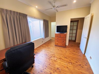 388 Paul Avenue, Lavington